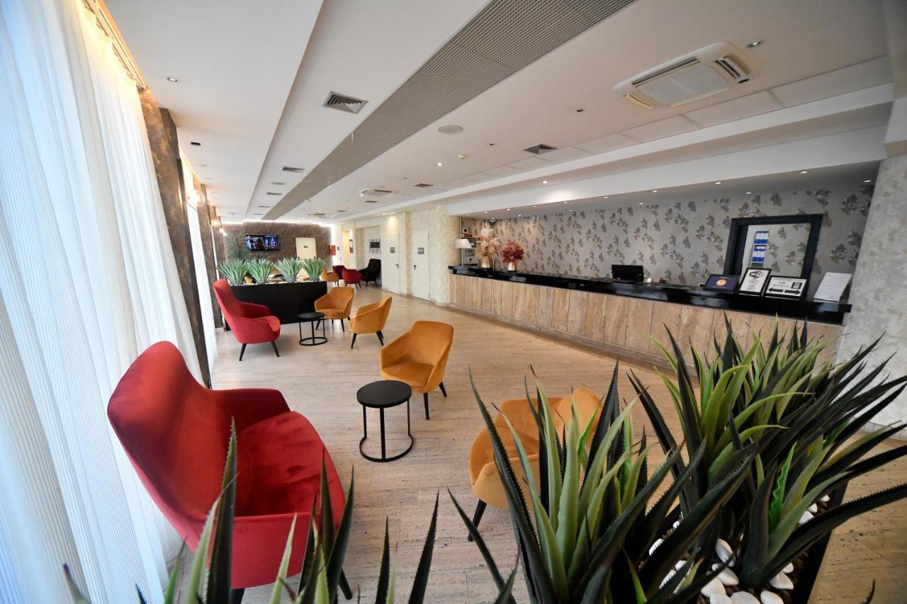 Palace Inn Rome Fiano Fiano Romano Exterior photo