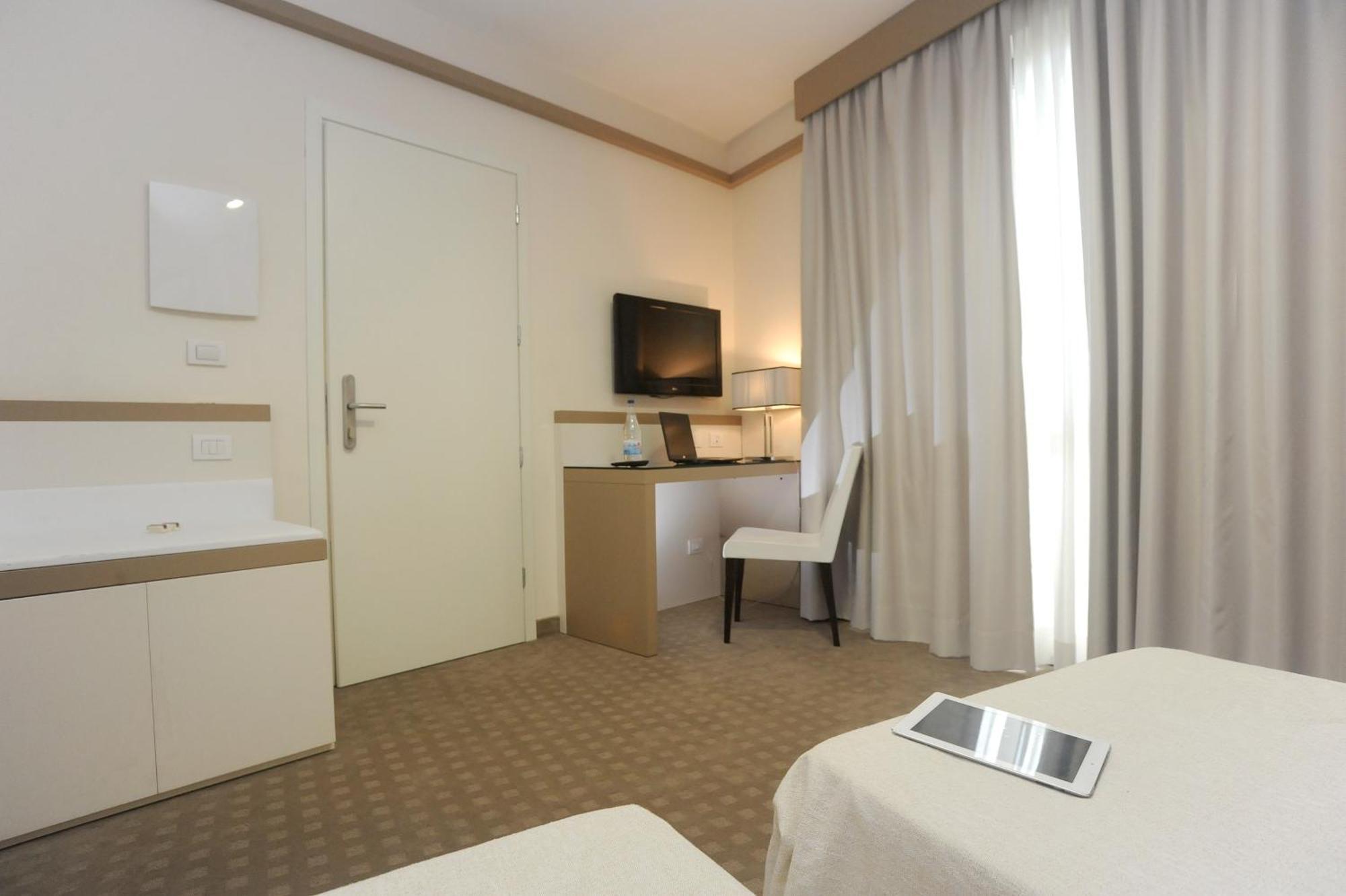 Palace Inn Rome Fiano Fiano Romano Room photo