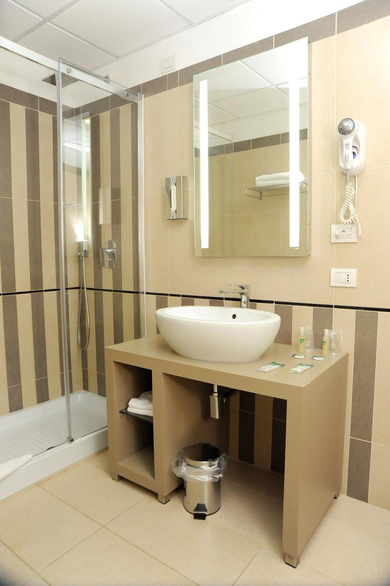 Palace Inn Rome Fiano Fiano Romano Room photo